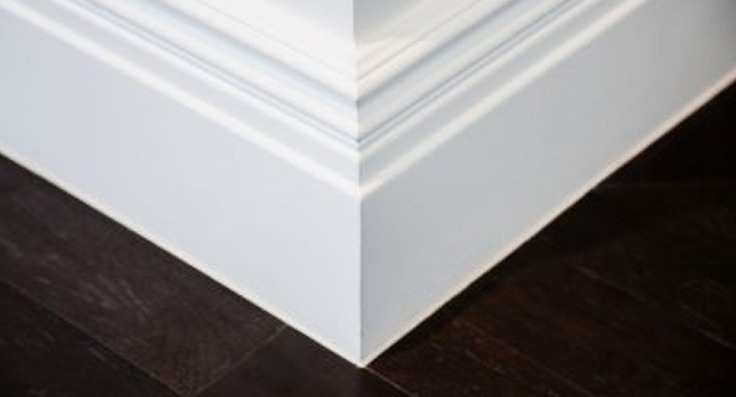 Baseboard and crown moulding installation service. Repair Daddy provides baseboard and crown molding installation and repair services - Repairdaddy.biz - Call 954-418-2355.